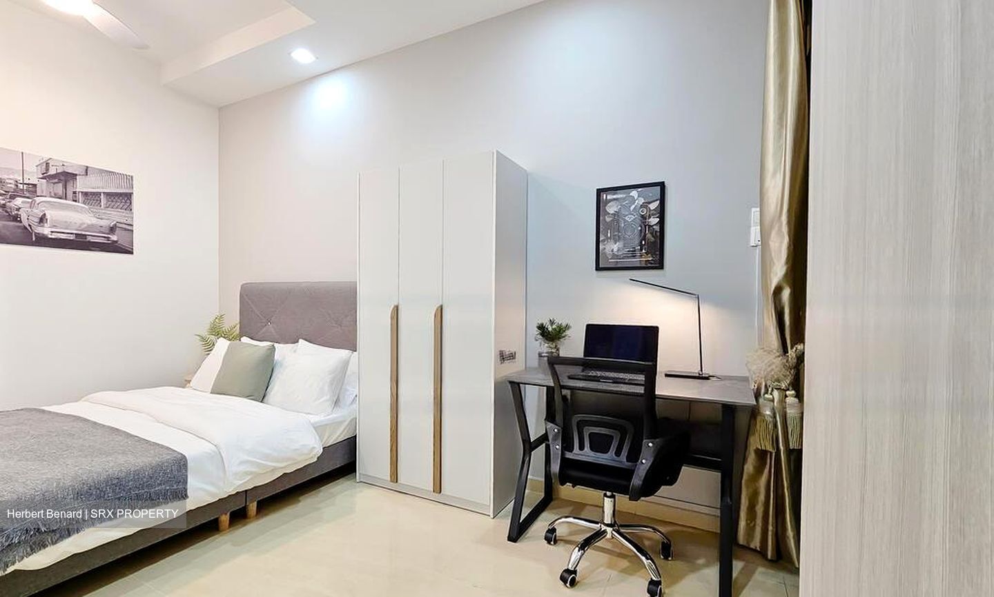 Astoria Park (D14), Condominium #423792181